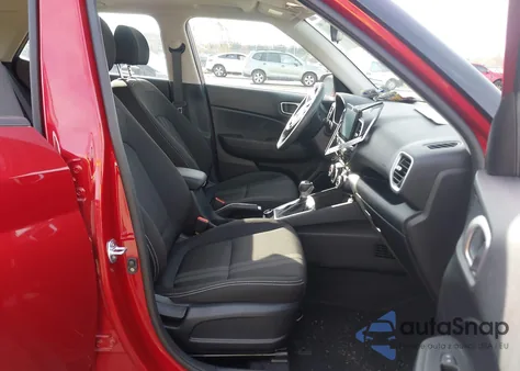 2025 Hyundai Venue Sel z USA, uszkodzony, nr VIN KMHRC8A32SU362179